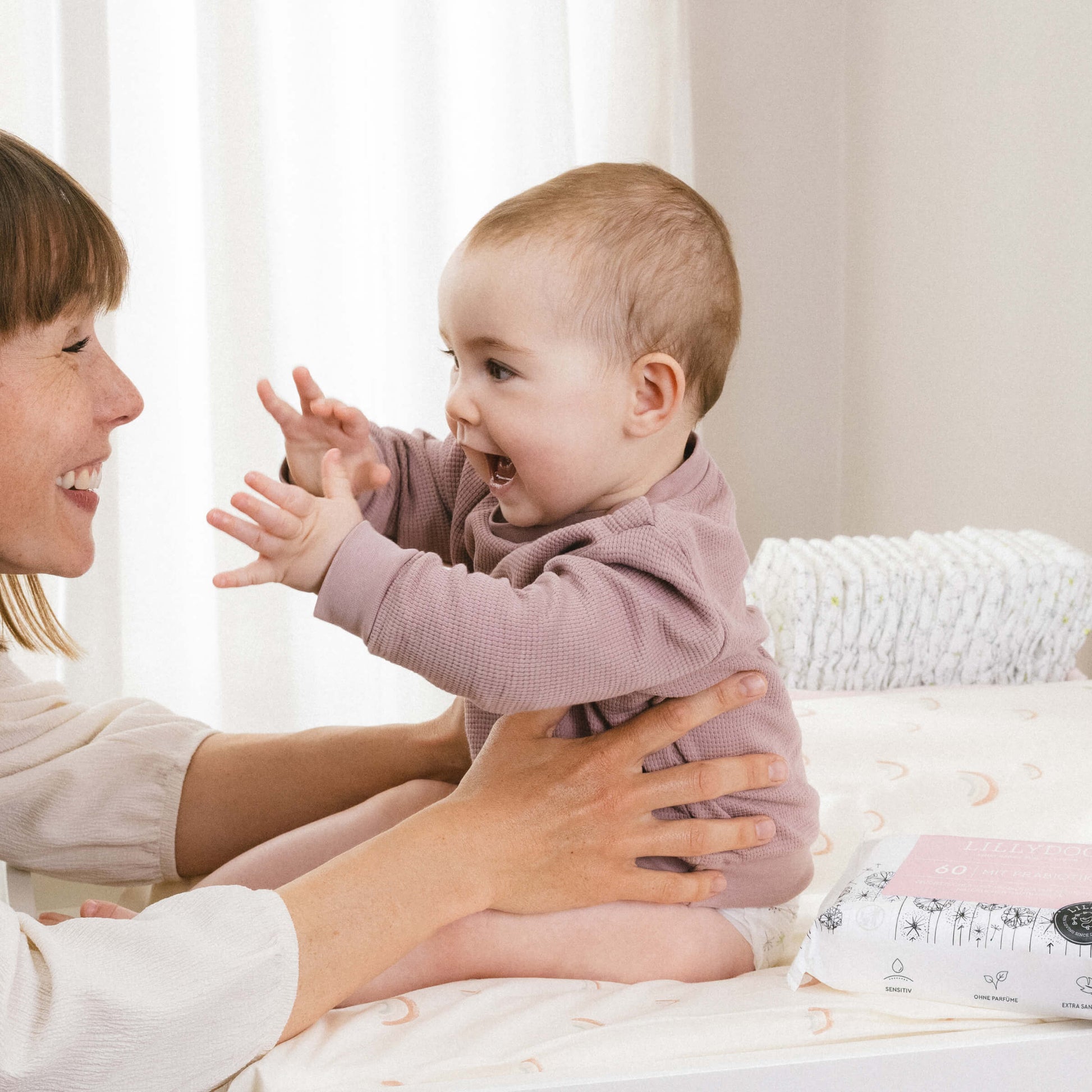sensitive_and_prebiotic_wipes_60_count